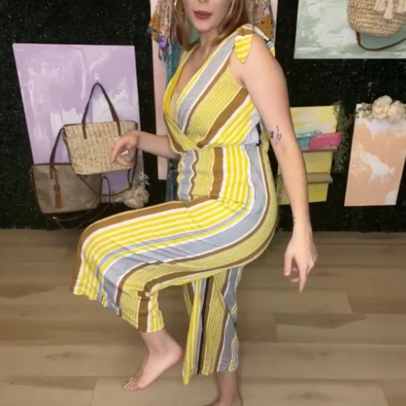 NWT Hem & Thread Boho Jumpsuit | Tie Back | Yellow Striped - Picture 8 of 15